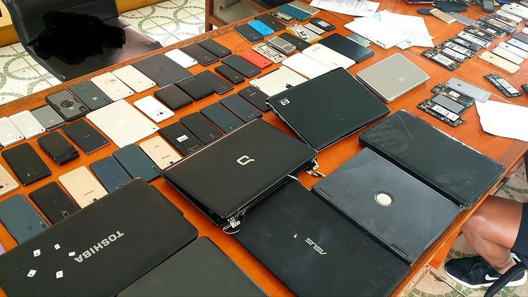 Tịch thu tiền mã hóa ở Nga: luật vận hành ra sao và các sĩ quan bị cáo buộc tống tiền 4 triệu USD